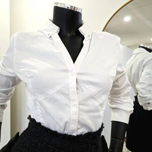 GUESS Y2K White Fitted Button-Down Shirt – Tagged L, Fits S – Stretch Cotton